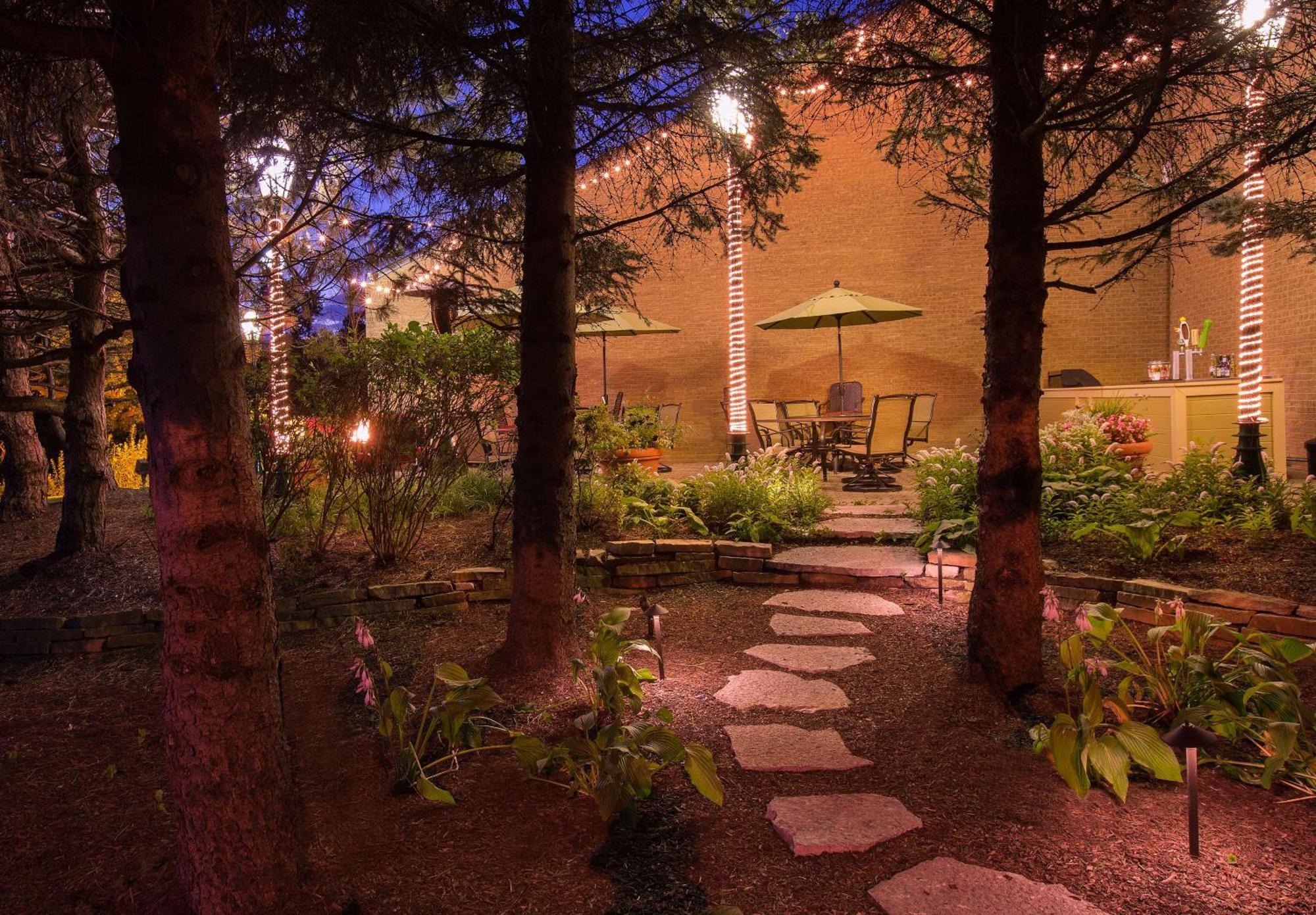 Hilton Chicago/Northbrook Hotel Exterior foto